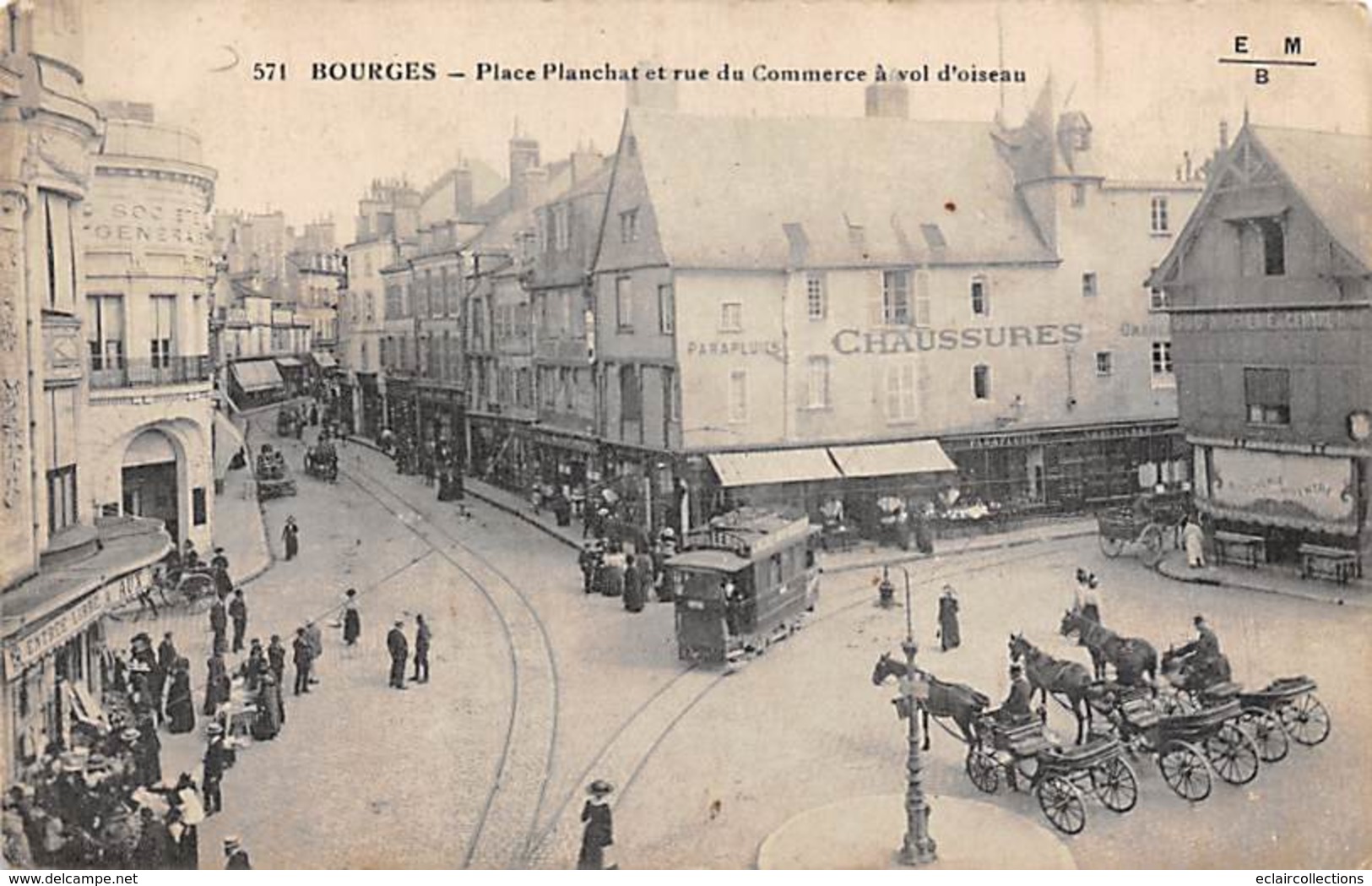 Bourges      18      Lot de 13 cartes  . Autour du thème des tramways.       (voir scan)