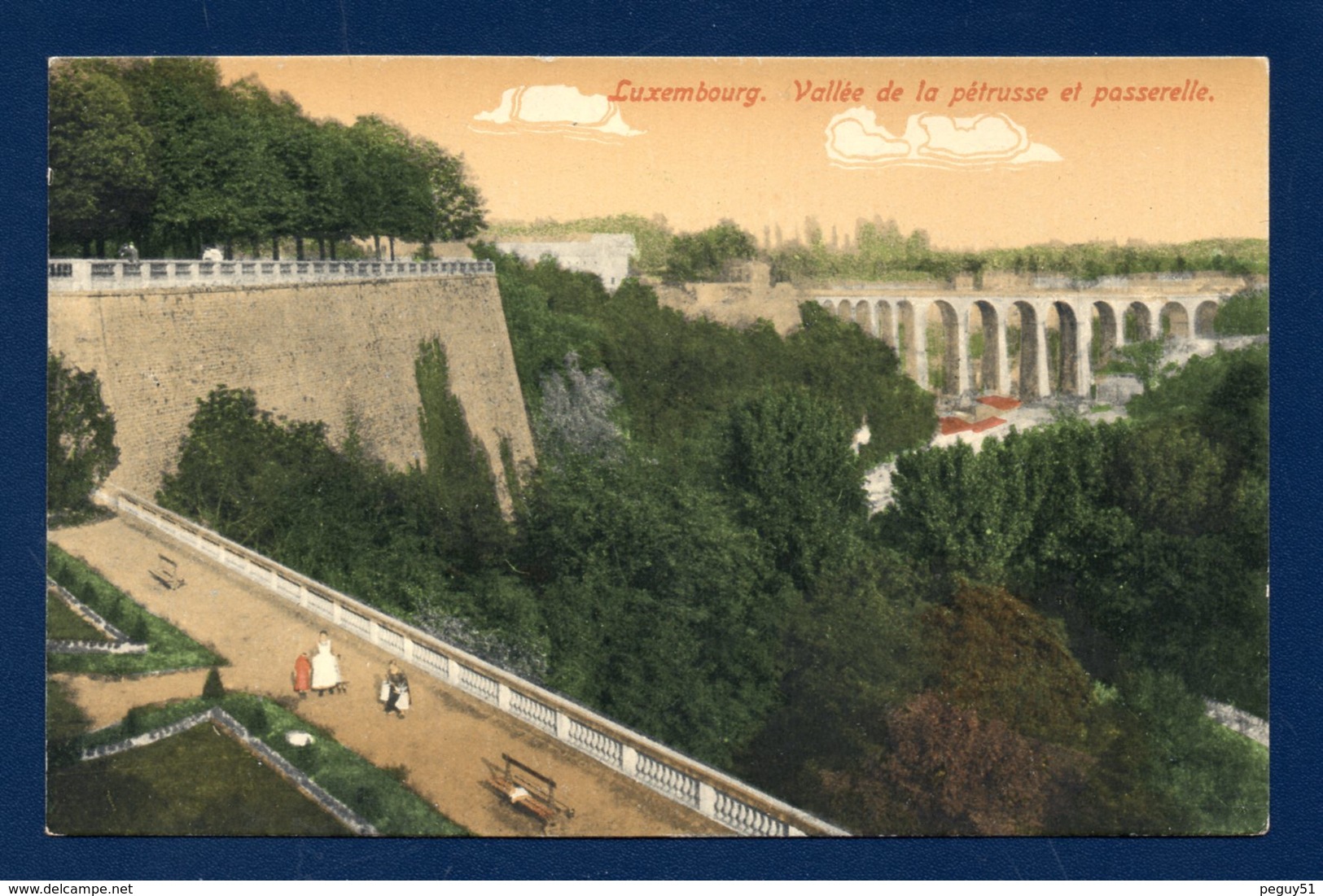 Luxembourg. Vallée De La Pétrusse Et Passerelle - Luxembourg - Ville