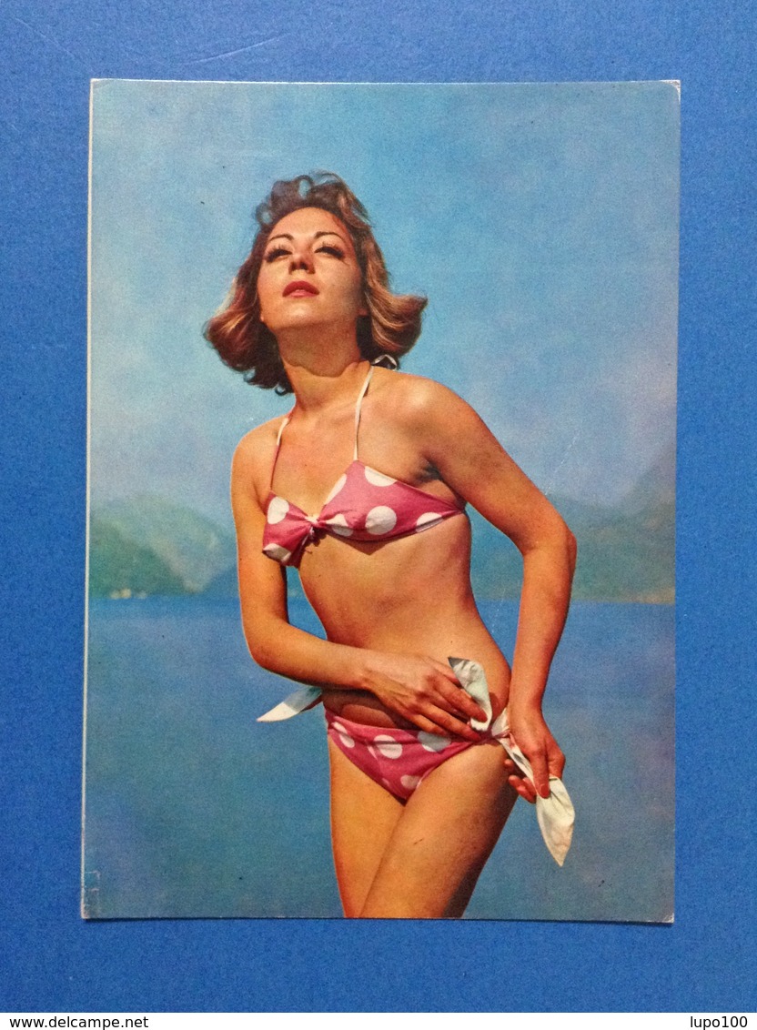 CARTOLINA DONNA RAGAZZA IN COSTUME DA BAGNO BIKINI PIN-UP - Pin-Ups