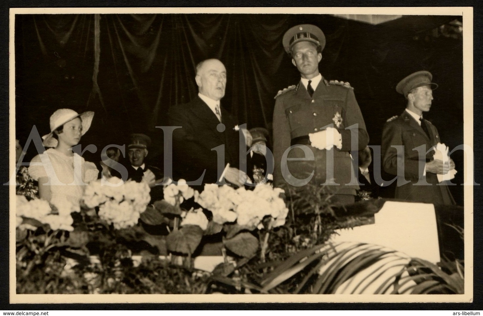 Postcard / ROYALTY / Belgique / België / Roi Leopold III / Koning Leopold III / Concours Des Chevaux / Heysel / 1937 - Beroemde Personen