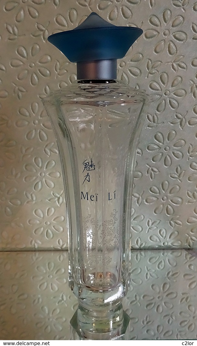 Joli Flacon Vaporisateur " Meï Lï " D' Isabelle DERROISNE  Eau De Toilette 50 ML Vide Pour Collection - Flacons (vides)