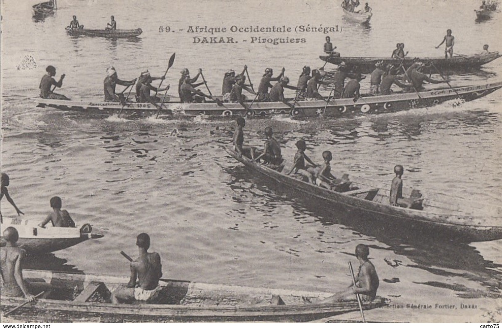 Sénégal - Dakar - Pirogues - Piroguiers - Fortier 59 - Senegal