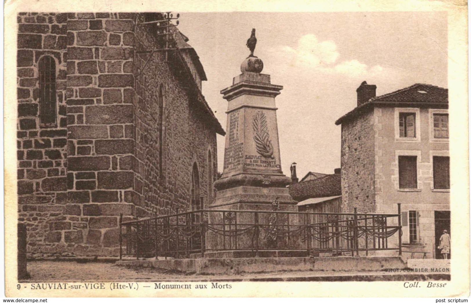 Sauviat Sur Vige Monument Aux Morts - Autres & Non Classés