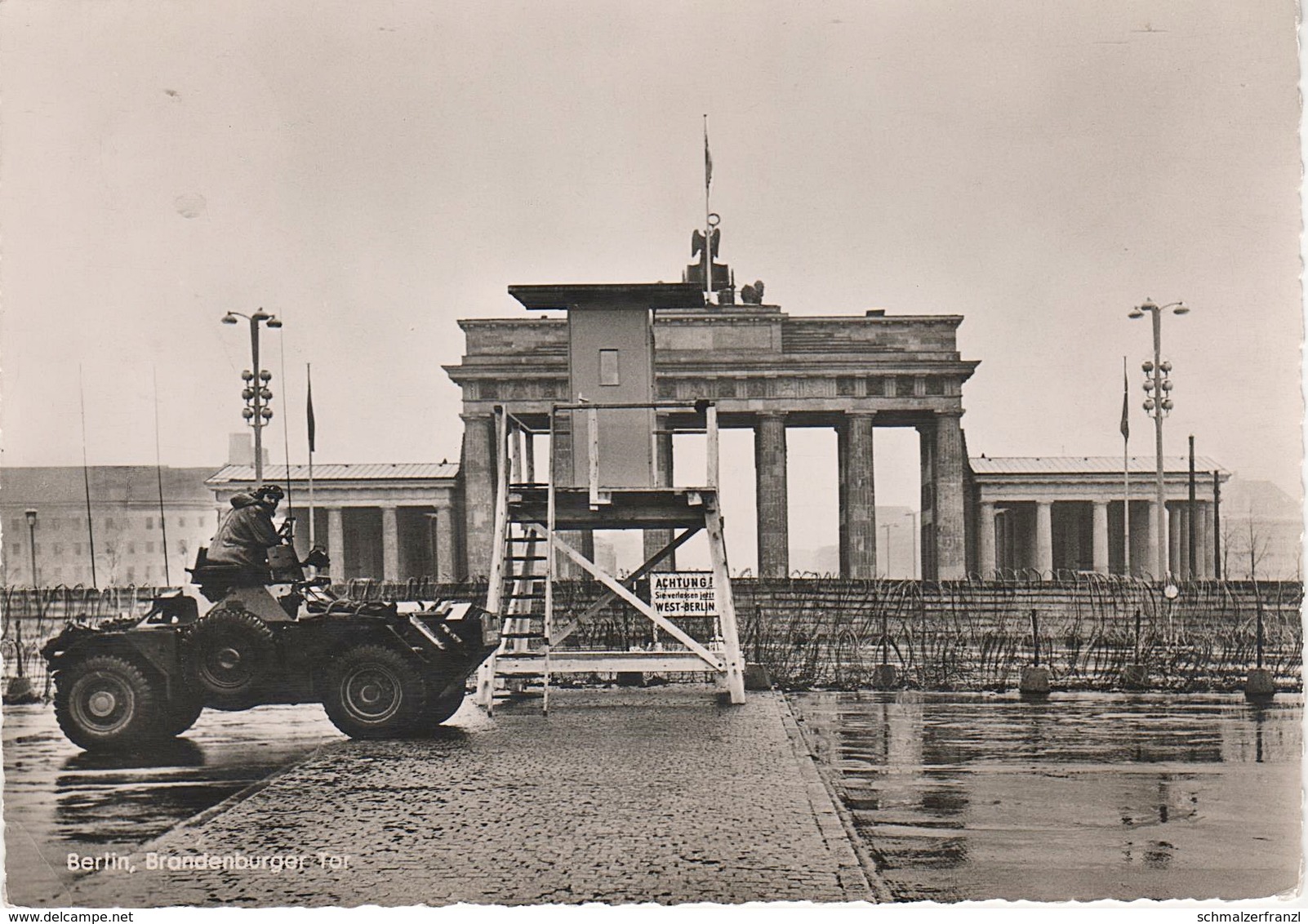 AK Berlin Grenze Berliner Mauer Wall Brandenburger Tor Achtung Sie Verlassen Jetzt West Sektor Unter Den Linden SBZ - Muro Di Berlino