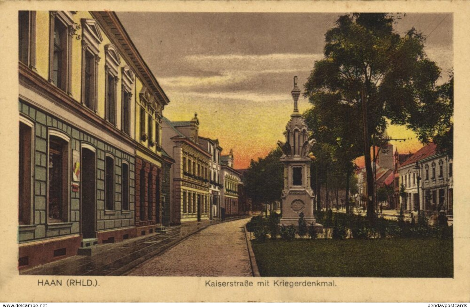 HAAN, Rhld., Kaiserstrasse Mit Kriegerdenkmal, War Monument (1920s) AK - Haan