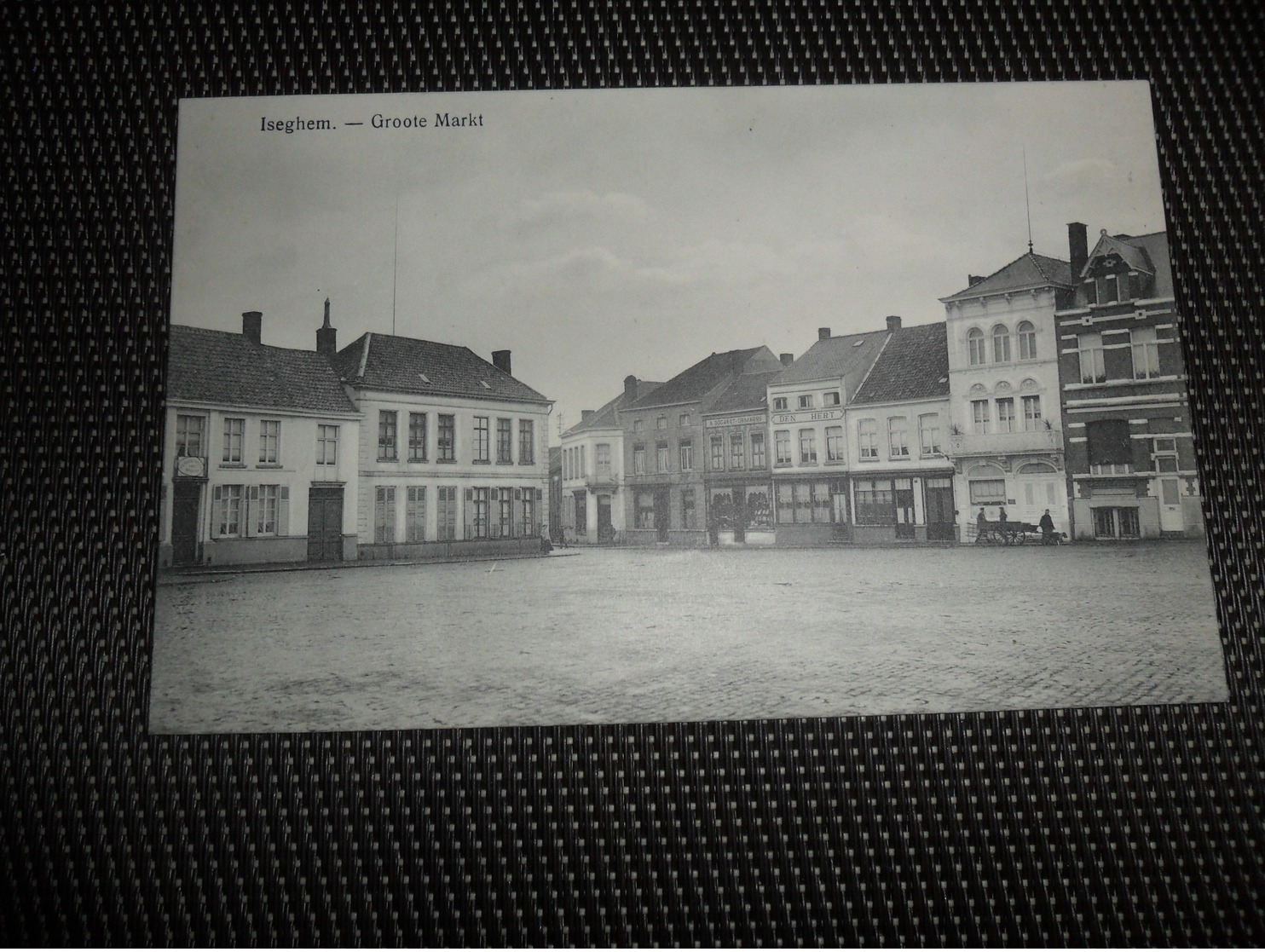 Très beau lot de 60 cartes postales de Belgique     Zeer mooi lot van 60 postkaarten van België  - 60 scans