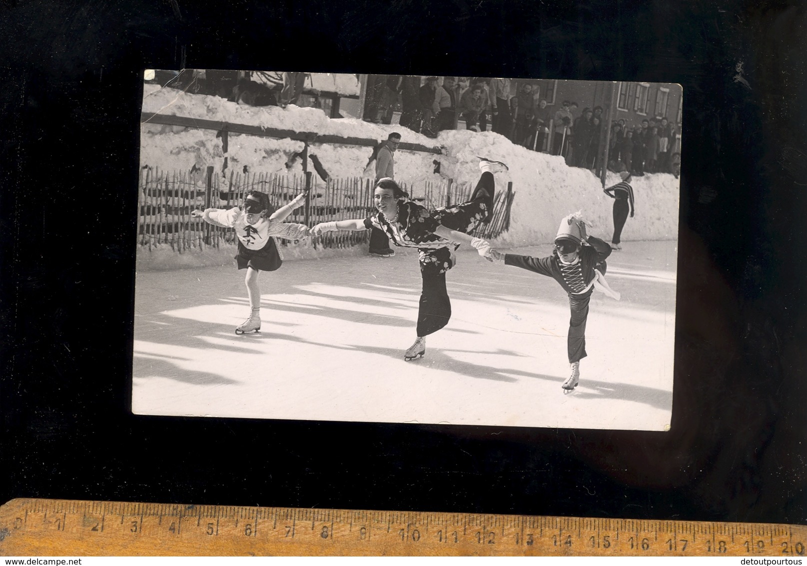 X6 Cartes Photo MEGEVE Haute Savoie 74 : Enfants Déguisés En Patin à Glace Sur La Patinoire Patineurs Ice Skating - Megève