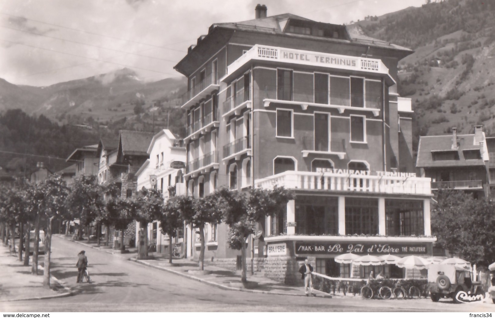 CPA - Bourg St Maurice - Avenue De La Gare - Bourg Saint Maurice