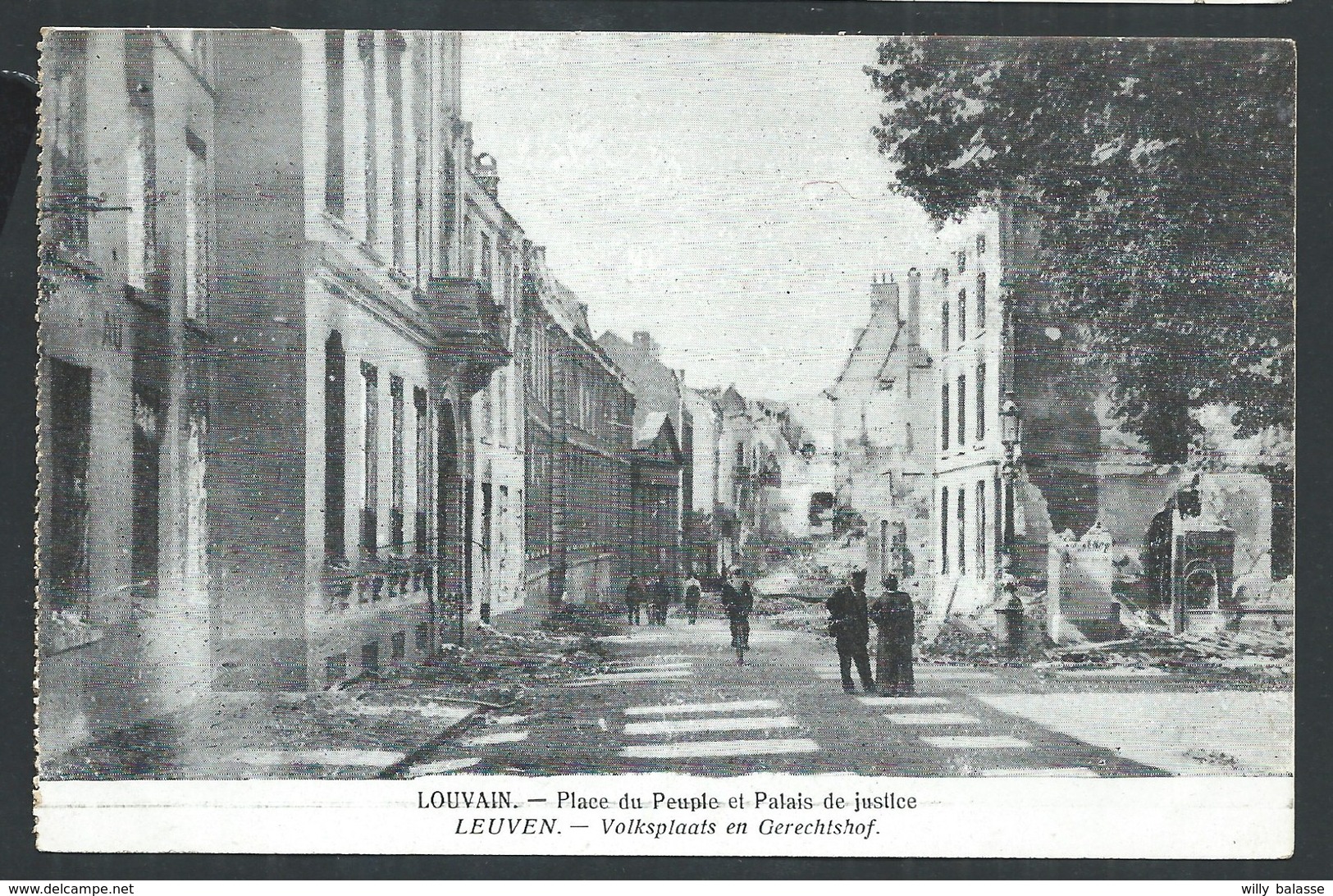 +++ CPA - LOUVAIN - LEUVEN - Place Du Peuple Et Palais De Justice - Ruines - Guerre   // - Leuven