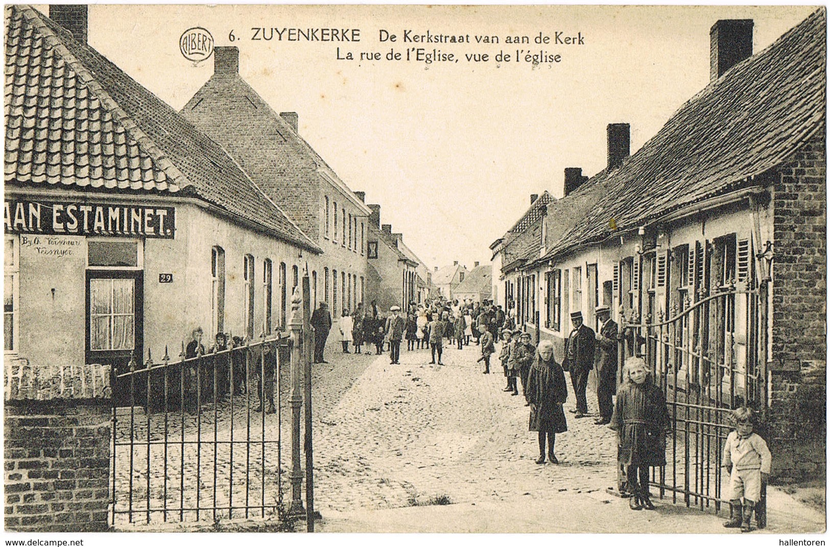 Zuienkerke: De Kerkstraat Van Aan De Kerk. - Zuienkerke