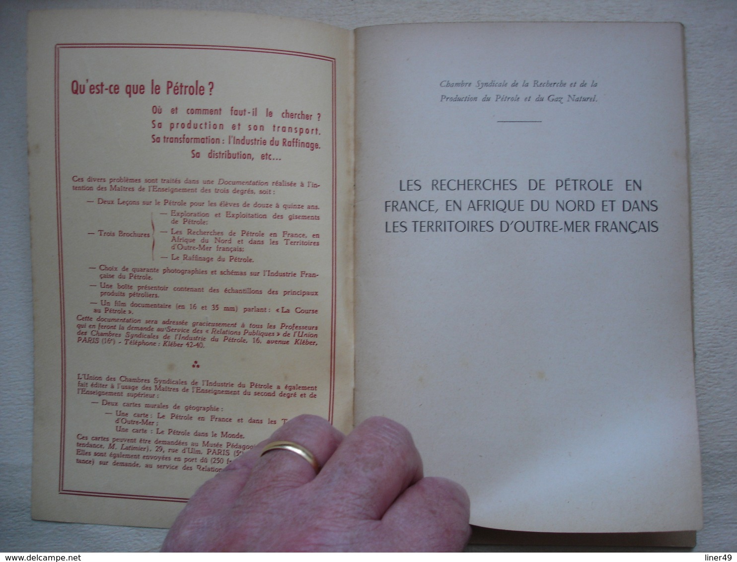 PETROLE BP  gros lot de documents sur le petrole de 1950 -1952