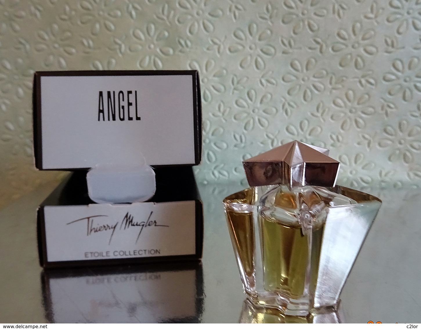 Miniature "ANGEL"Etoile Collection De Thierry MUGLER  Eau De Parfum 4 Ml Dans Sa Boite - Miniatures Femmes (avec Boite)