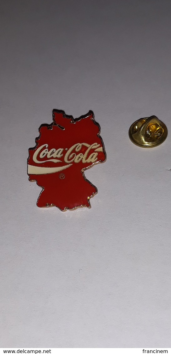 Pin's Coca Cola - Allemagne (hauteur: 3,1 Cm) - Coca-Cola