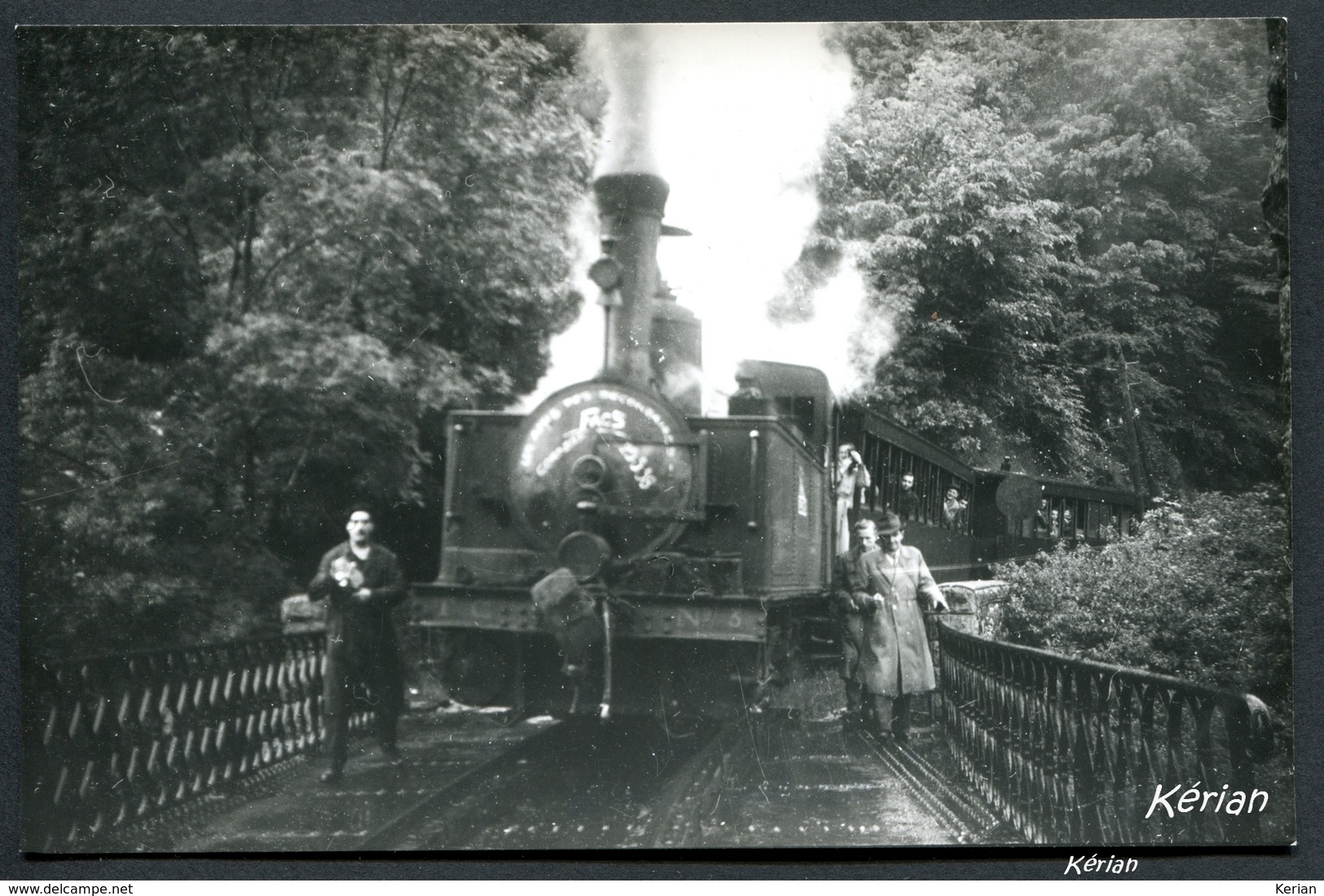 Photo Pérève Format CPA - Train FACS - Mai 1958 - A L'Entrée Du Pont Des Rochers Noirs (Lapleau/Soursac) - Voir 2 Scans - Trains