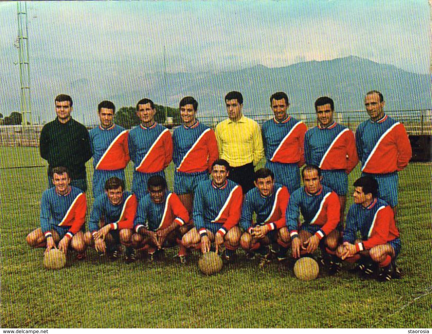 ÉQUIPE DE FOOTBALL DU GAZELEC D'AJACCIO SAISON 196561966 Présentée Par Nice Matin - Football