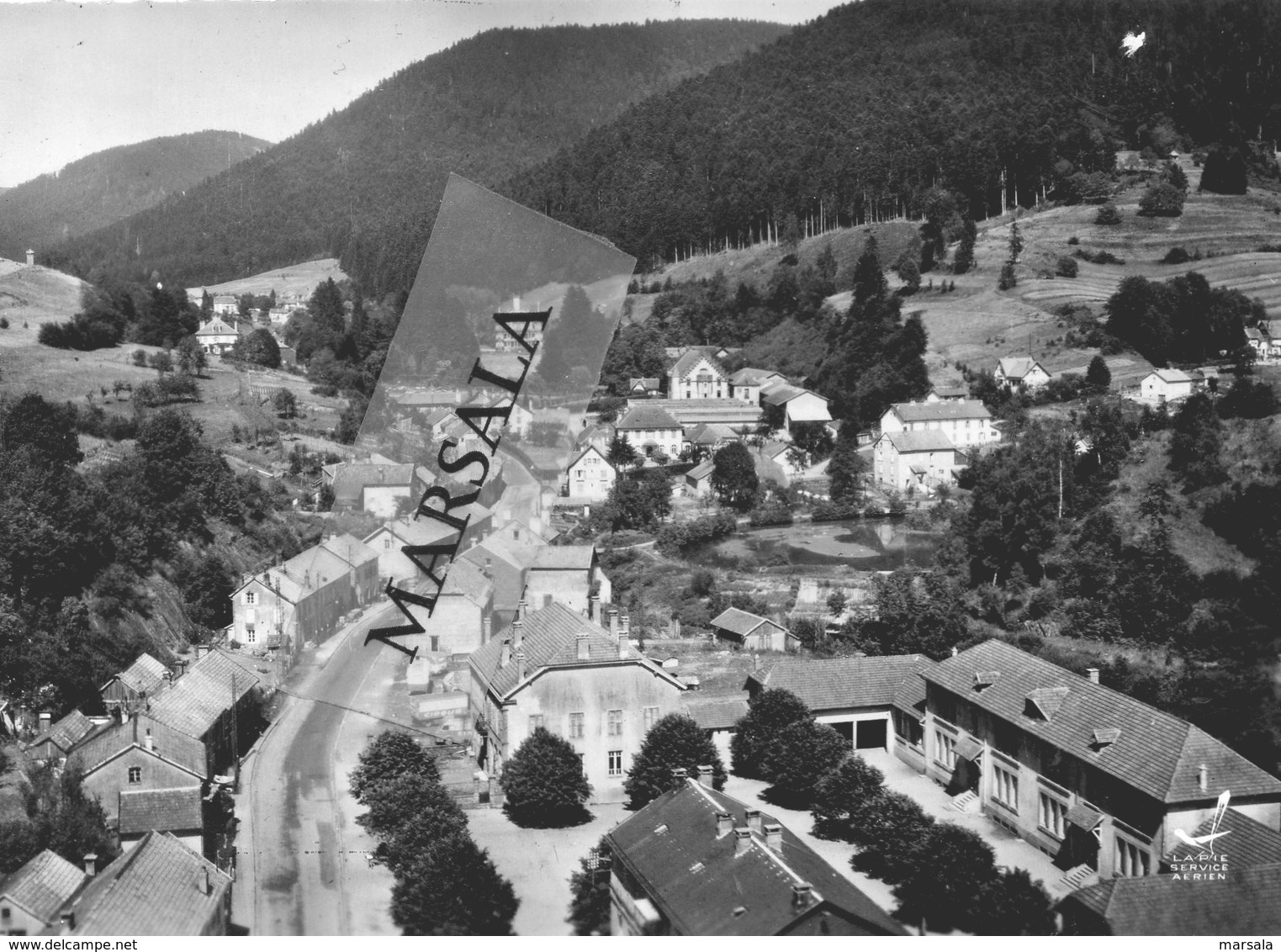 CPSM  Moussey  Les écoles Et La Vue Sur La Trouée De Prayé - Moussey