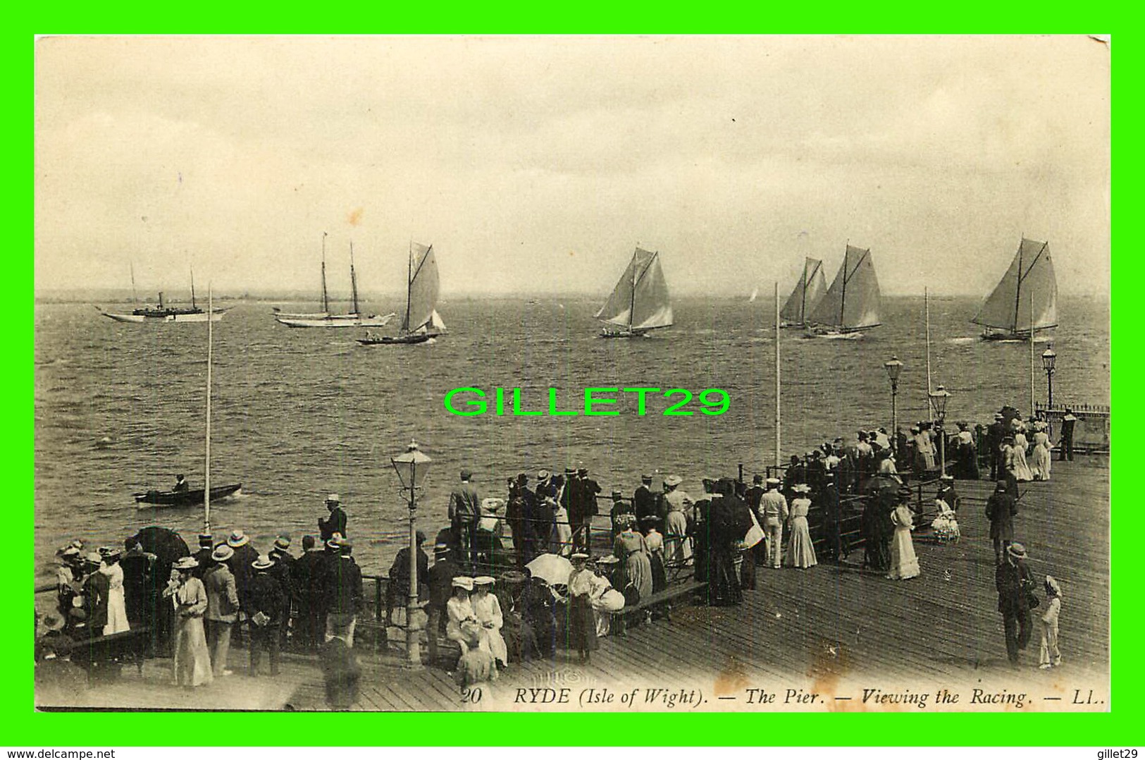 RYDE, ISLE OF WIGHT - THE PIER - VIEWING THE RACING - ANIMATED -  LL.  - THE BACKS ID GREEN - - Autres & Non Classés