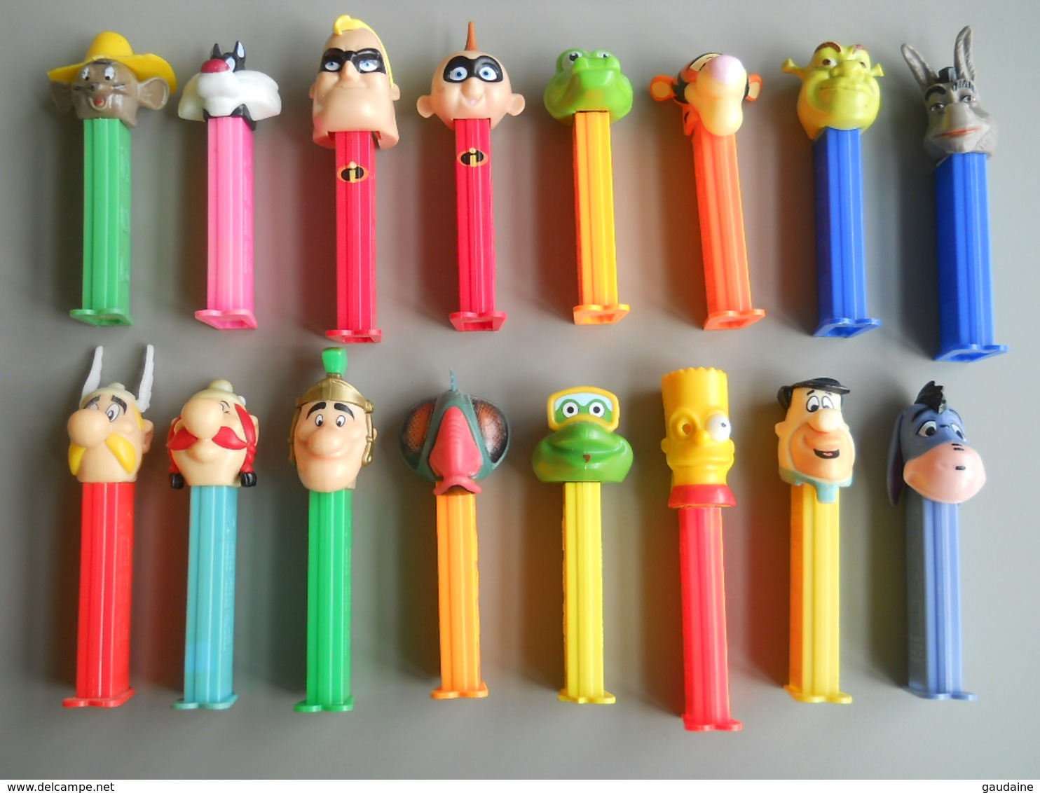 Lot De 16 PEZ - Pez