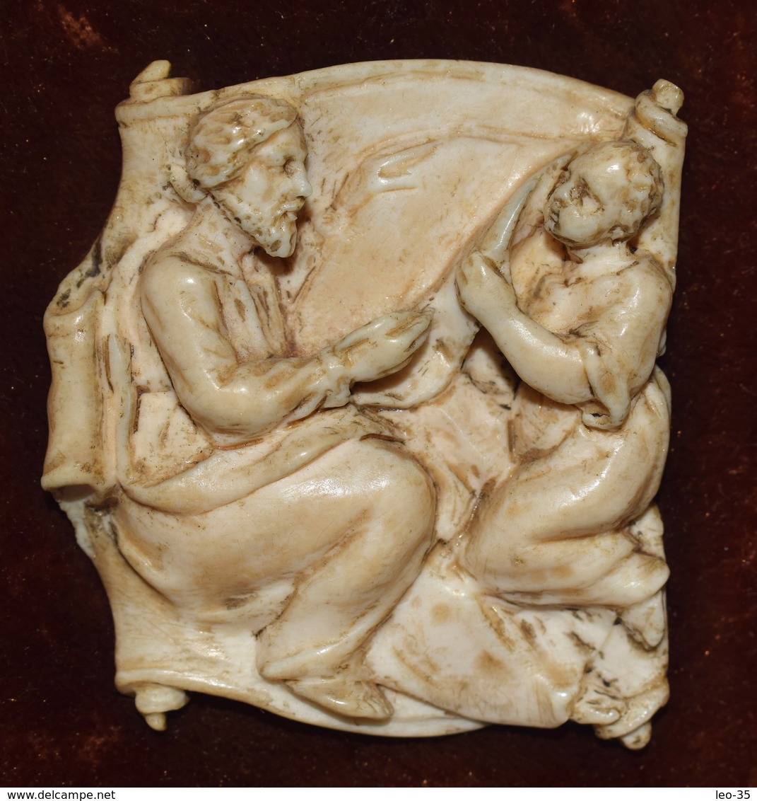 Ancien Médaillon Sculpter En Bas-relief Scène Religieuse - 18e Siècle - Autres & Non Classés