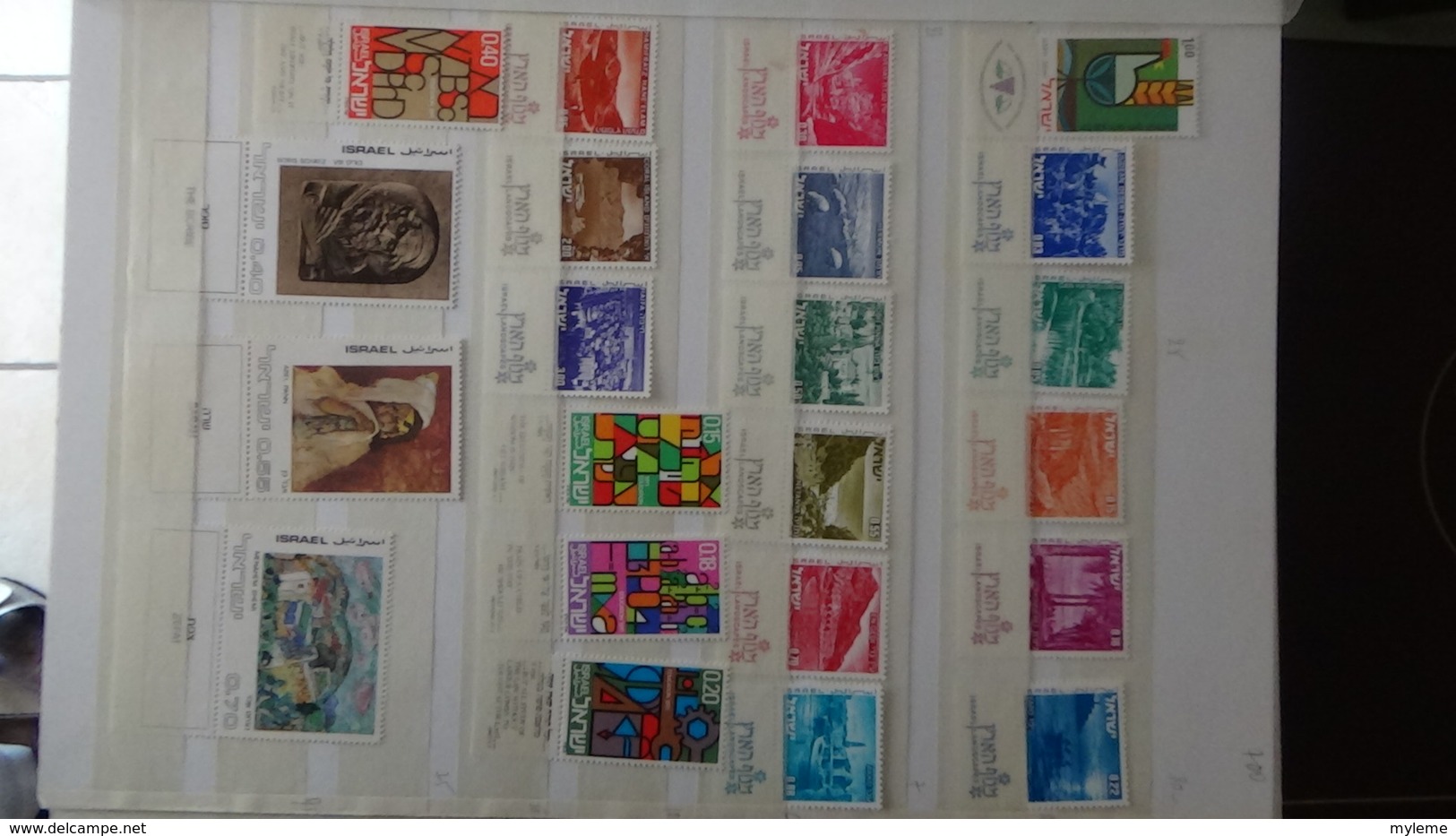 Grosse collection ISRAEL en timbres avec tabs, blocs, carnets **. Belle côte !!!
