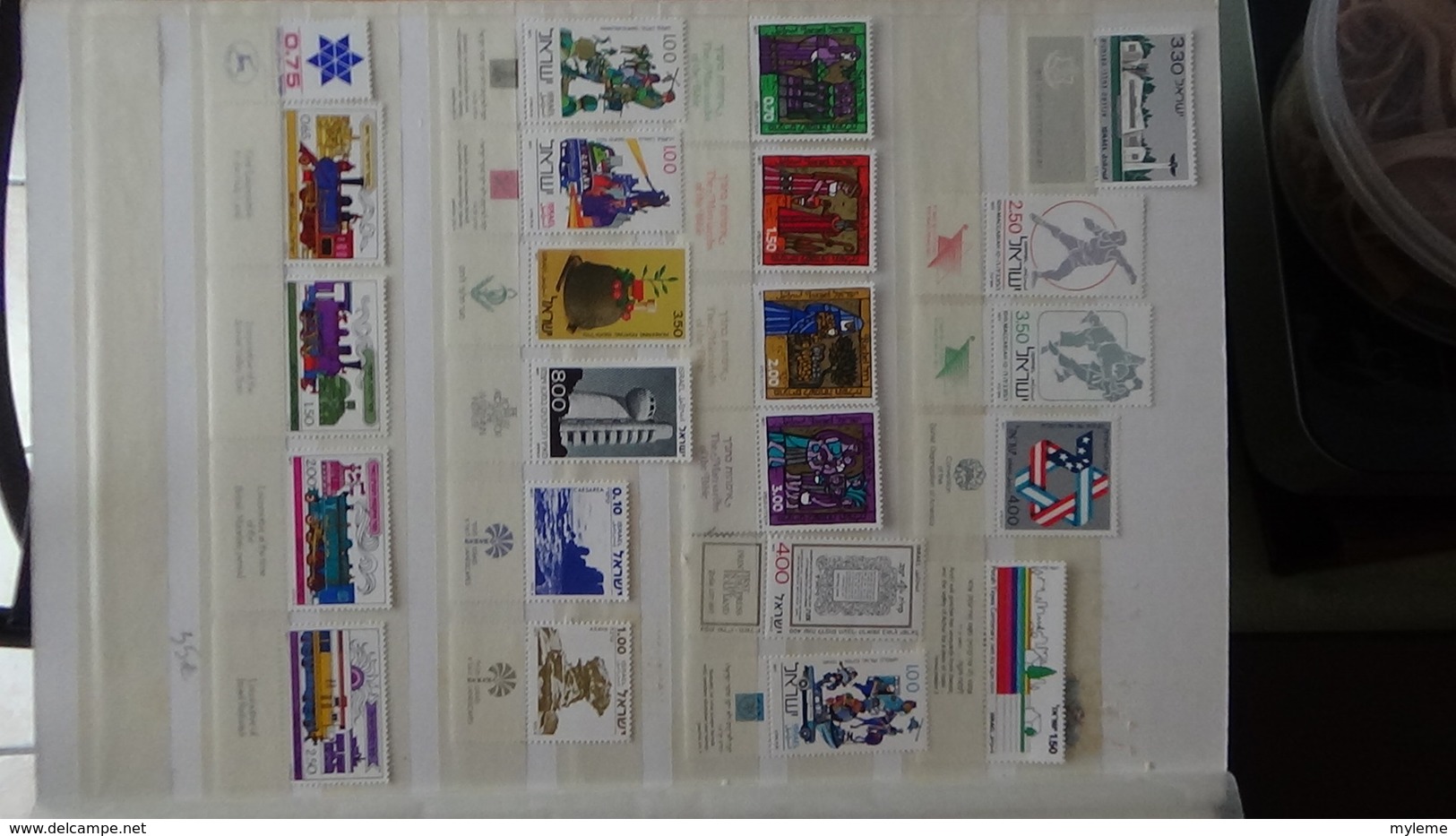 Grosse collection ISRAEL en timbres avec tabs, blocs, carnets **. Belle côte !!!