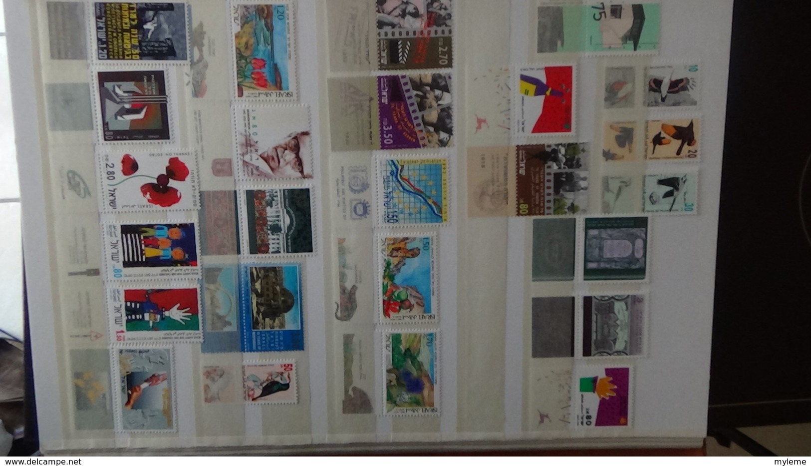 Grosse collection ISRAEL en timbres avec tabs, blocs, carnets **. Belle côte !!!