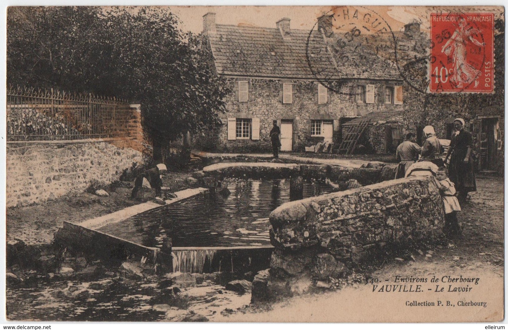 VAUVILLE (50) LE LAVOIR. ENVIRONS De CHERBOURG.1914. - Other & Unclassified