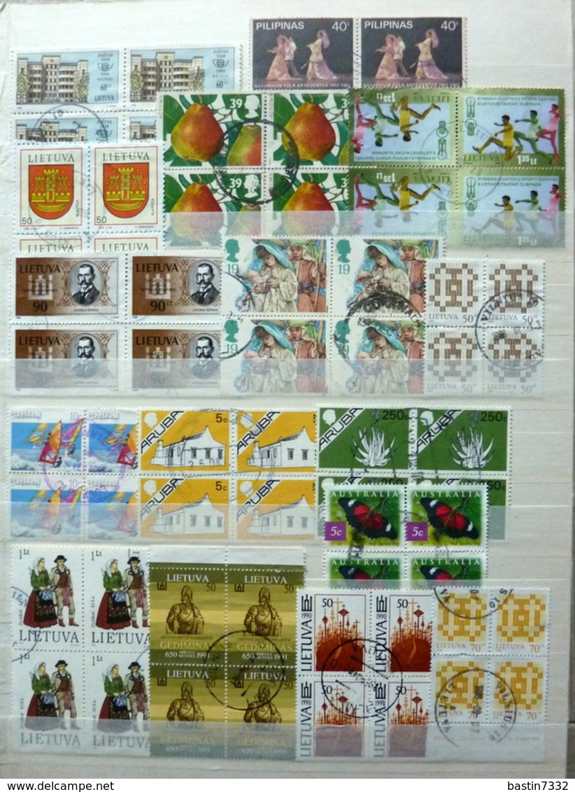 World Collection Blocks Of 4/viererblocks/block De Quatres In 3 Stockbooks Used/gebruikt/oblitere - Verzamelingen (in Albums)