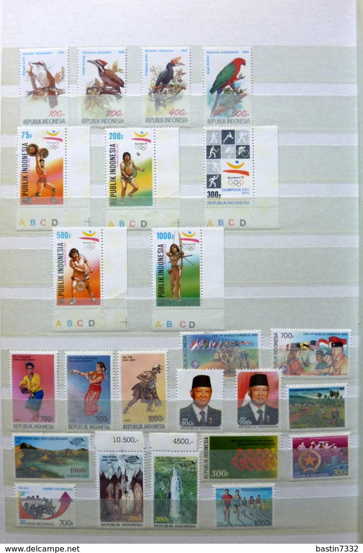 Indonesia/Indonesië collection in Lindner stockbook (with modern issues)