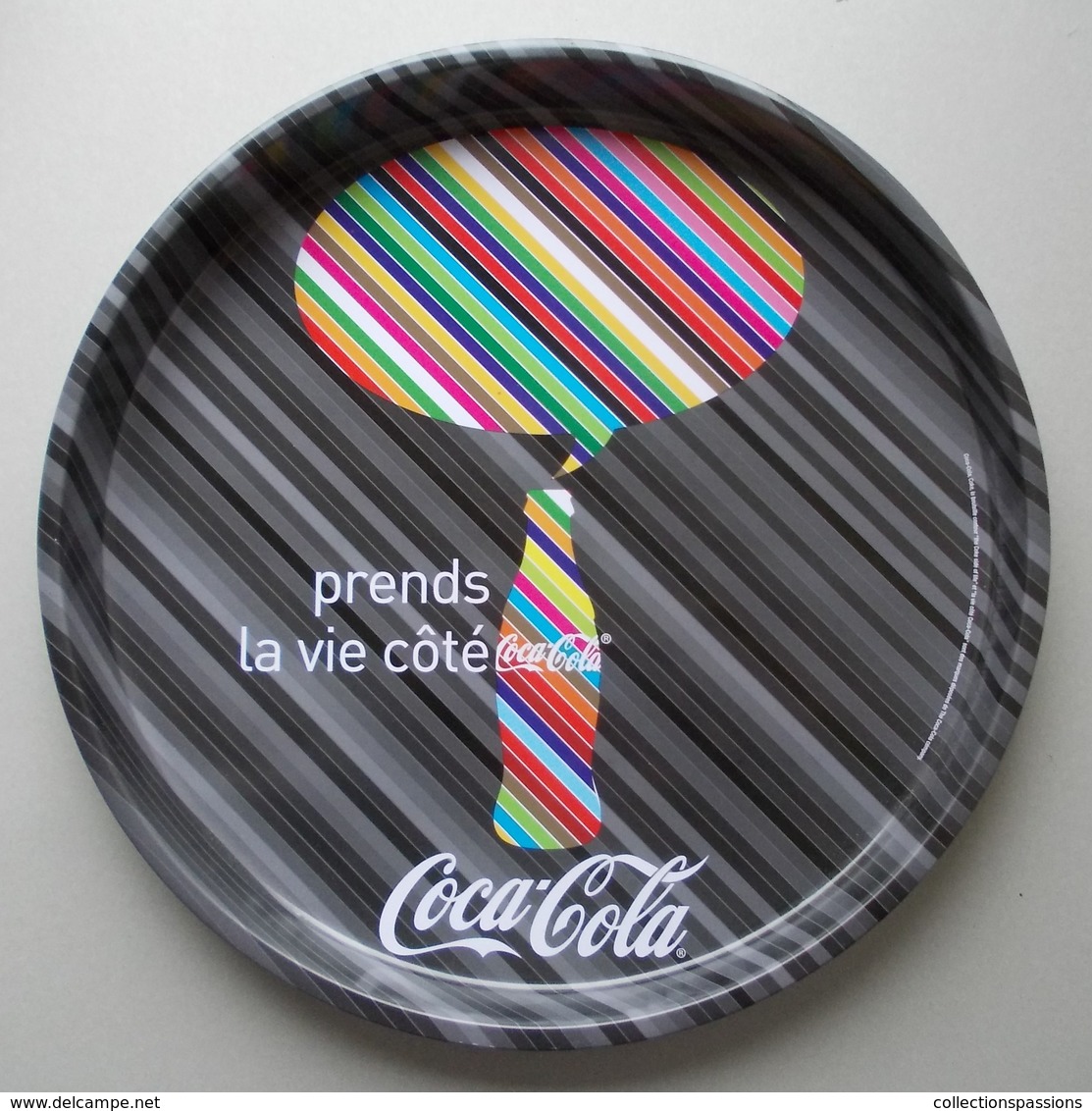 - Plateau. COCA COLA - - Plateaux