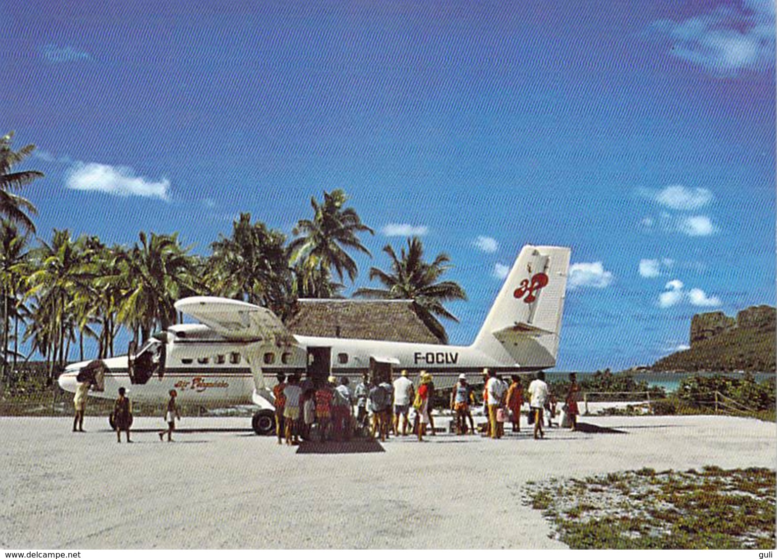 Polynésie Française MAUPITI L'aéroport De L'île-BV (avion Airport Air Polynésie)  (Photo Erwin Christian 253 )*PRIX FIXE - Polynésie Française