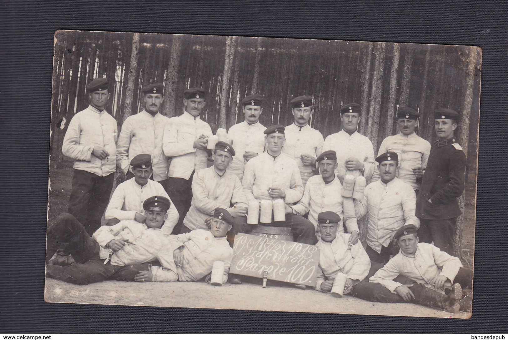 Carte Photo Hans Spahn Militaria Groupe De Militaires Armee Allemande Camp De  Grafenwöhr Lager Chope Biere - Grafenwoehr