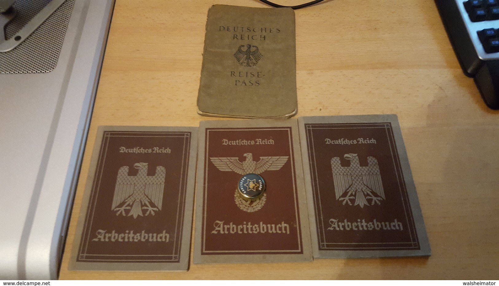 3x Arbeitsbuch Deutsches Reich 1935,1936,1937 Und Ein Reisepass Deutsches Reich 1935. Alles 3. Reich! - Dokumente