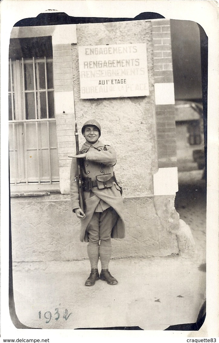 MILITAIRE AU GARDE A VOUS POUR S'AMUSER  1932 - Guerre, Militaire