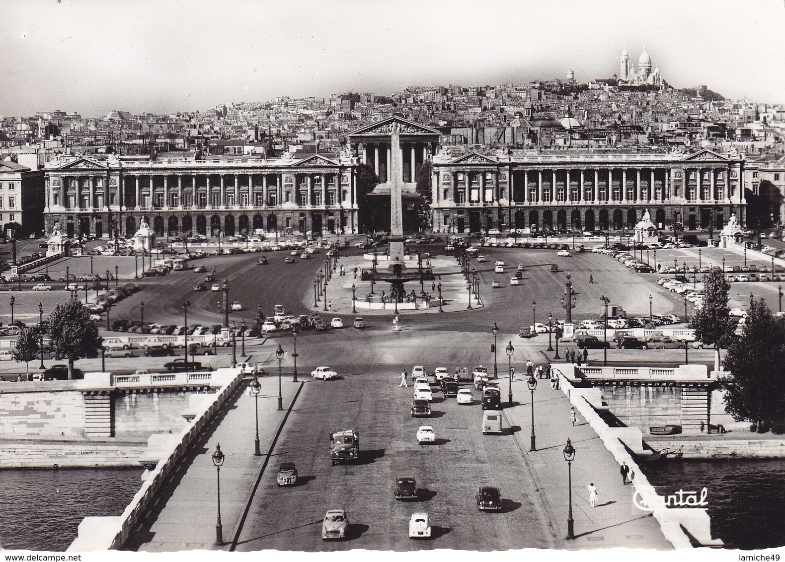 PARIS – Vue Générale De La Place De La Concorde (traction 2cv 4cv Panhard Dauphine …) - Places, Squares