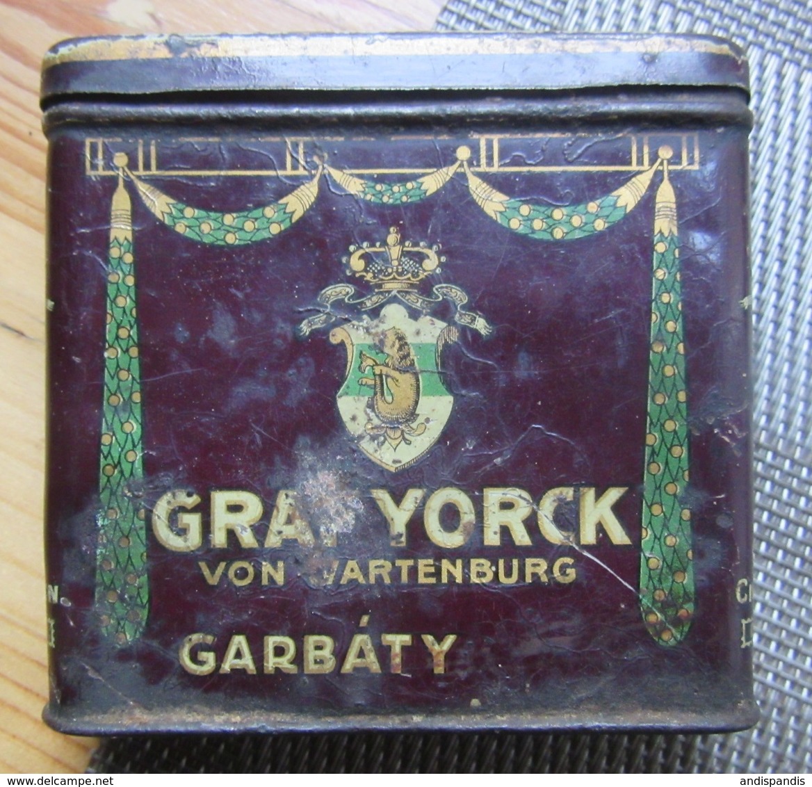 Old GARBATY  Cigarette   Metal Tin Box 1920 / 30s - Tabaksdozen (leeg)