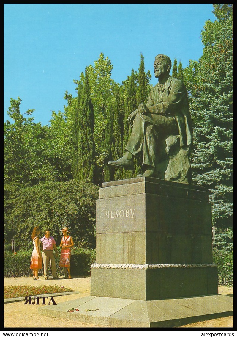 UKRAINE (USSR, 1985). YALTA. MONUMENT TO ANTON CHEKHOV, WRITER. Unused Postcard - Monumenten