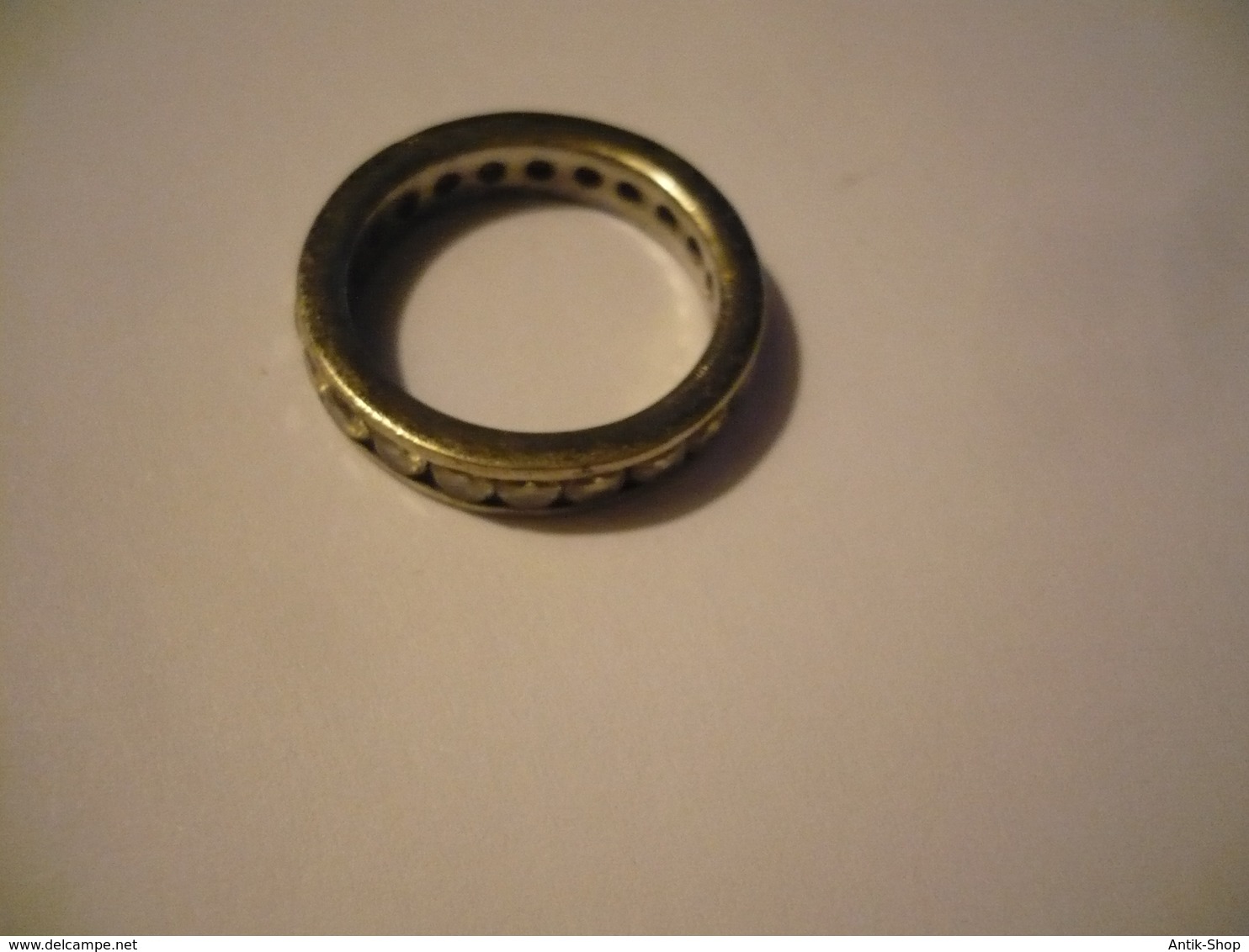 Silber Memoriy-Ring Mit Rundum Facinierten Steinen (683) Preis Reduziert - Rings