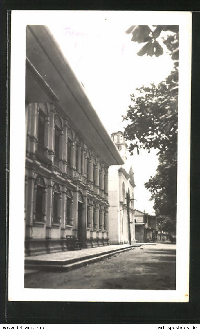 Foto-AK Tumaco, Strassenpartie Mit Gebäudeansicht - Colombia