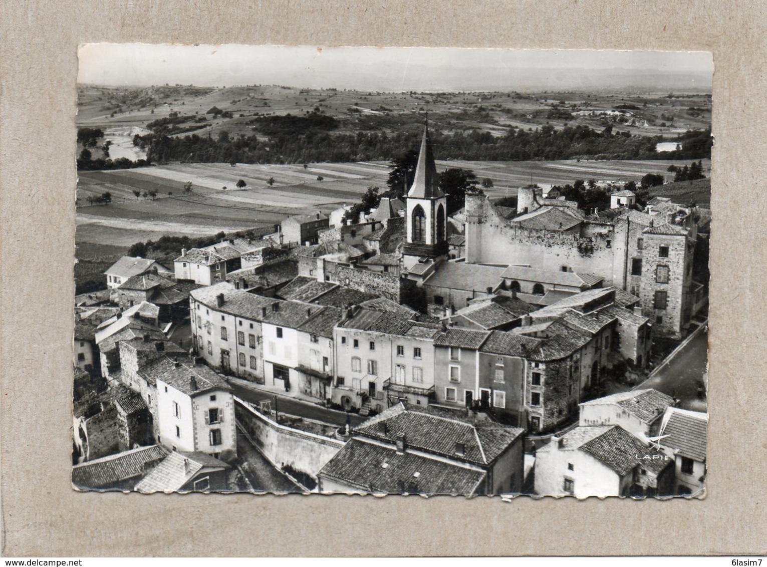 CPSM Dentelée - MEZEL (63) - Vue Aérienne Du Quartier De L'Eglise Et Du Château En 1966 - Autres & Non Classés