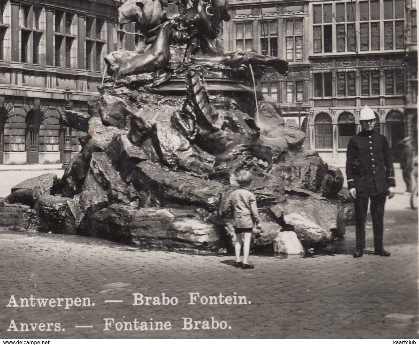 POLICE - POLITIE-RIJKSWACHT : Antwerpen - Brabo Fontein - Anvers - Fontaine Brabo - 1933 - (België/Belgique) - Politie-Rijkswacht