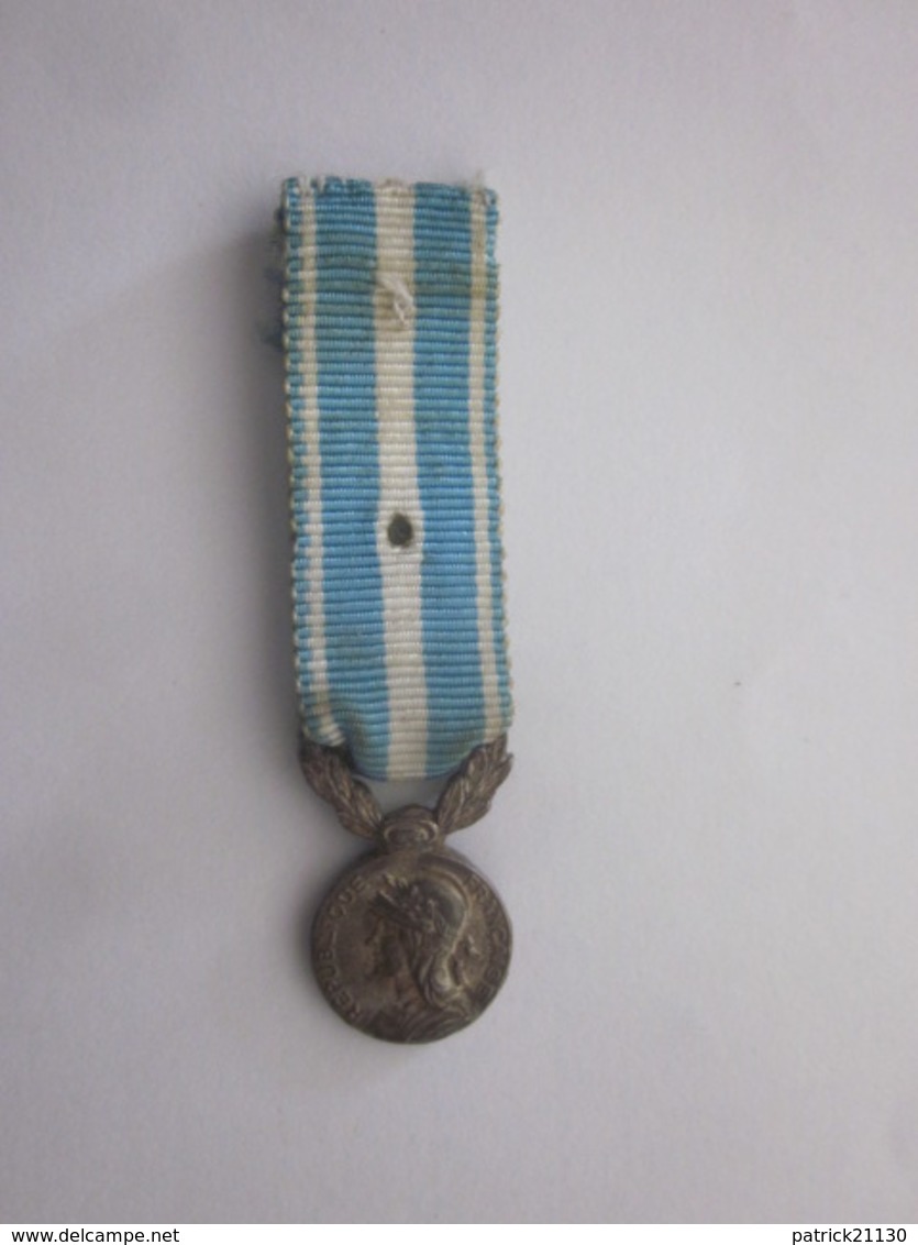 MINIATURE MINI MEDAILLE COLONIALE RARE - France