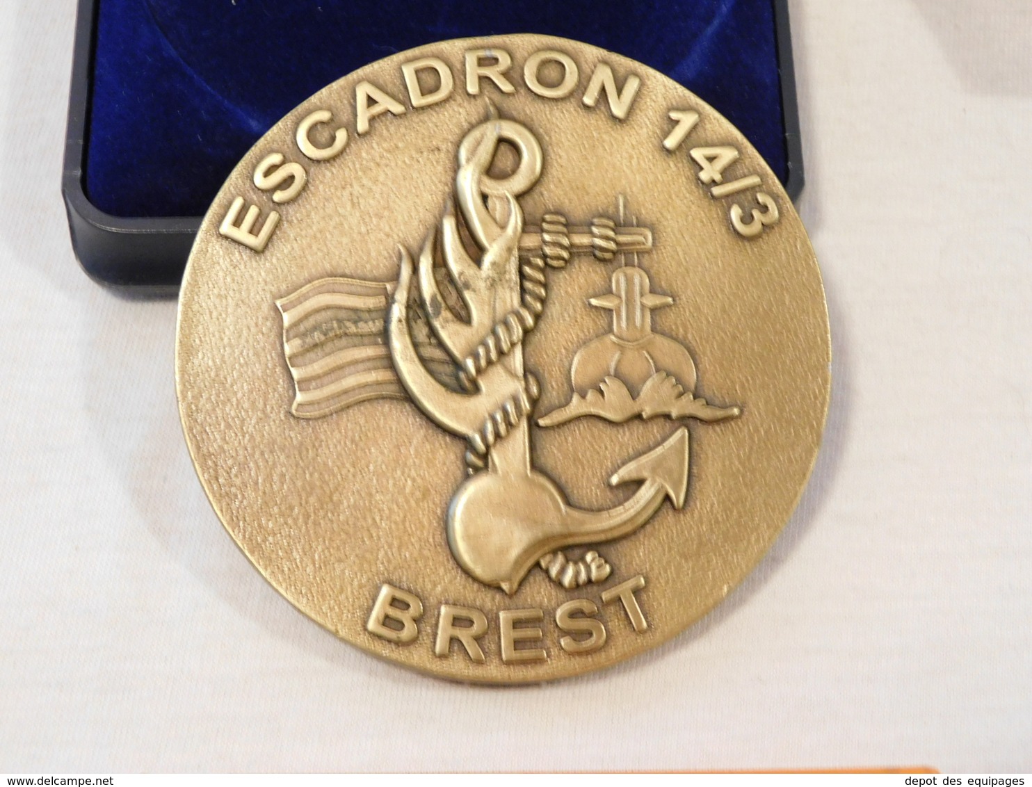 MEDAILLON GENDARMERIE MOBILE ESCADRON 14/3 BREST En Coffret - état Neuf - Police & Gendarmerie