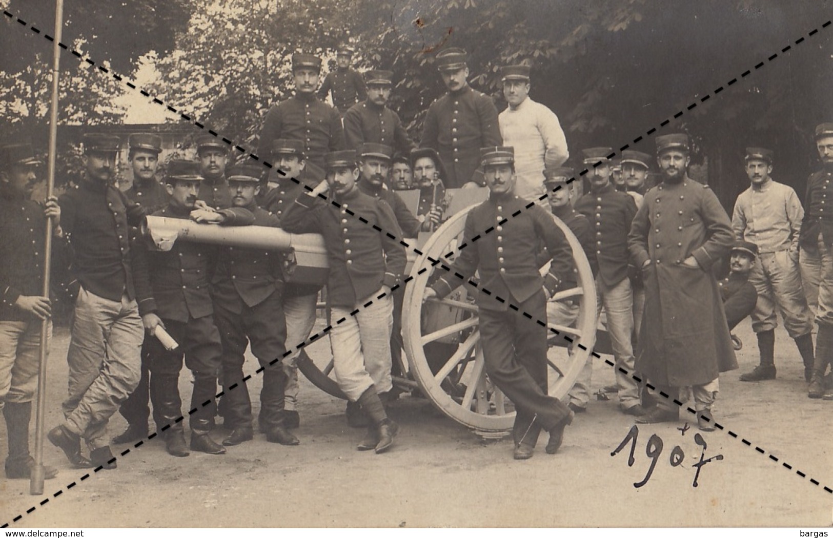 Photo D'un Groupe De Militaire à Saint Maixent En 1907 Canon - Krieg, Militär