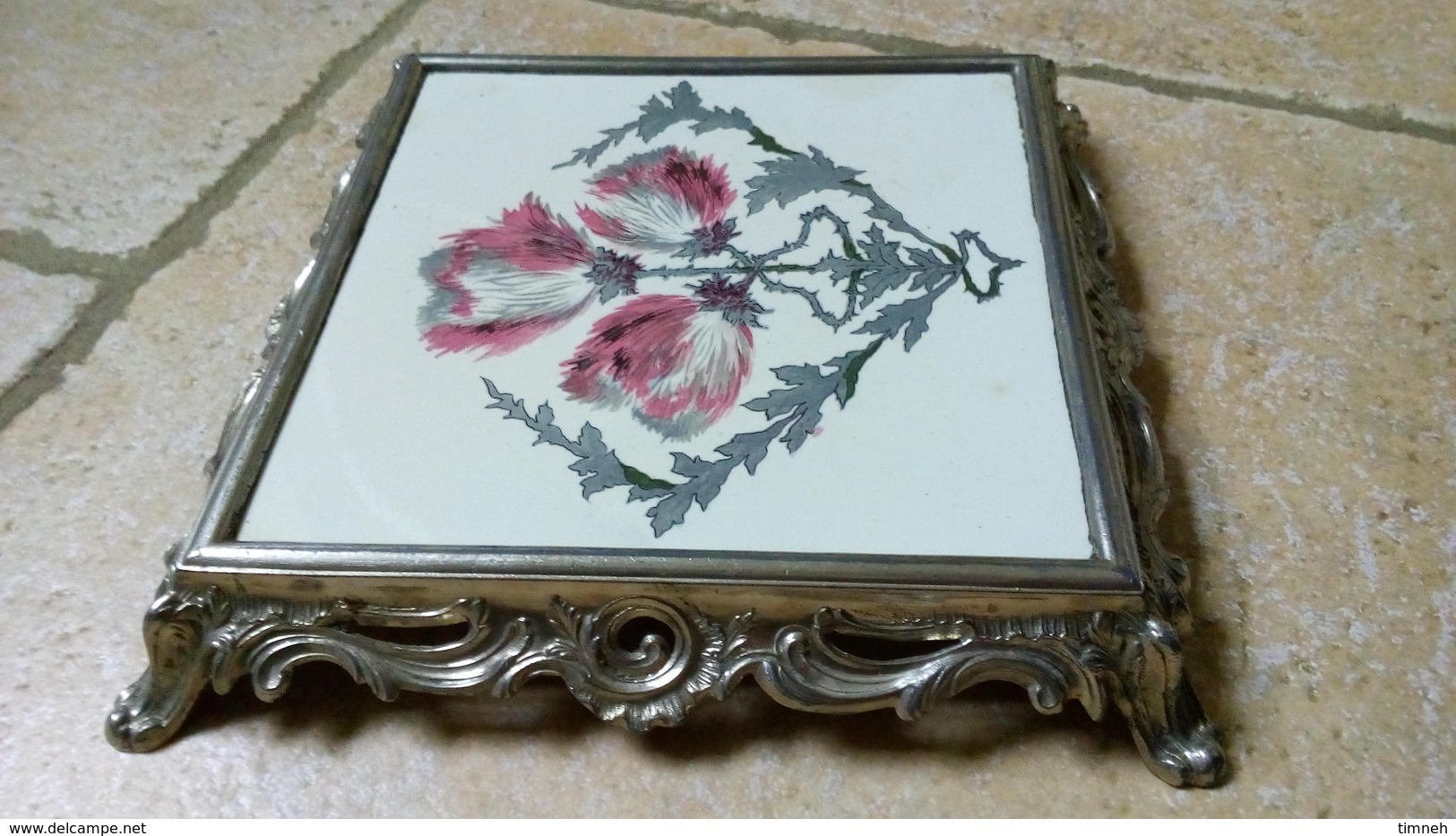 LES CHARDONS ROSES - DESSOUS DE PLAT EN FAÏENCE 25X4cm - socle métal régule style Louis XV - céramique n°20