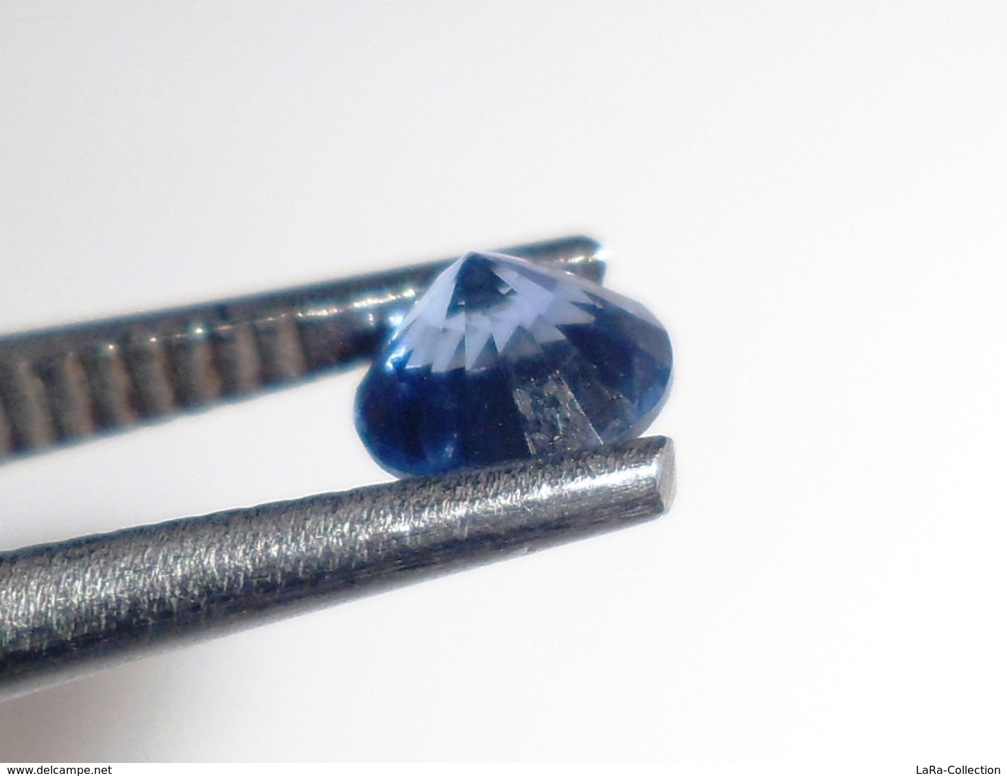 0.50 Ct Natural Blue Sapphire Faceted Gemstone | Round | Certified [0004] - Zafiro