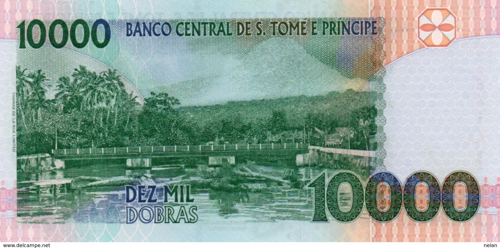 SAN TOME E PRINCIPE 10000 DOBRAS 2004 P-66 UNC - San Tomé E Principe