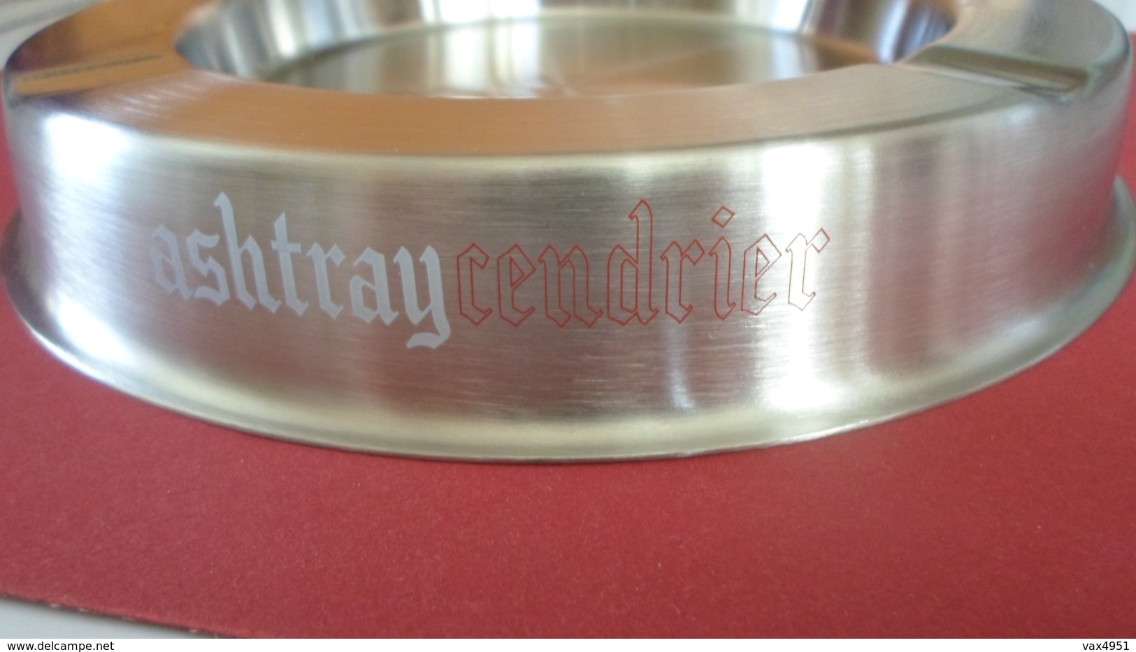 CENDRIER  ASHTRAY    PETIT  MODELE   ***  RARE A   SAISIR ***** - Asbakken