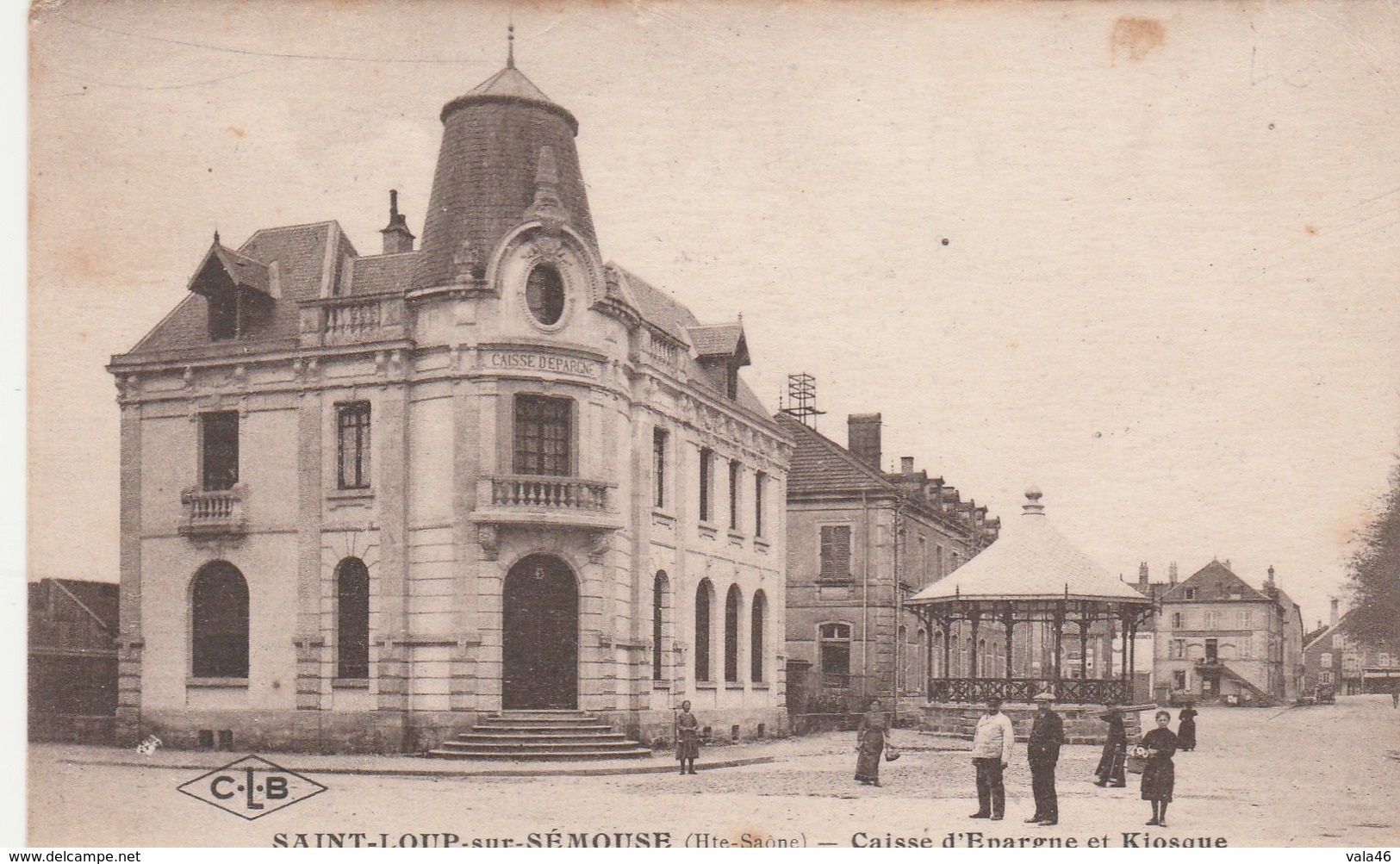 SAINT LOUP SUR SEMOUSE  -   HAUTE SAONE  70 -  CPA SEPIA   LA CAISSE D'EPARGNE ET LE KIOSQUE - Autres & Non Classés