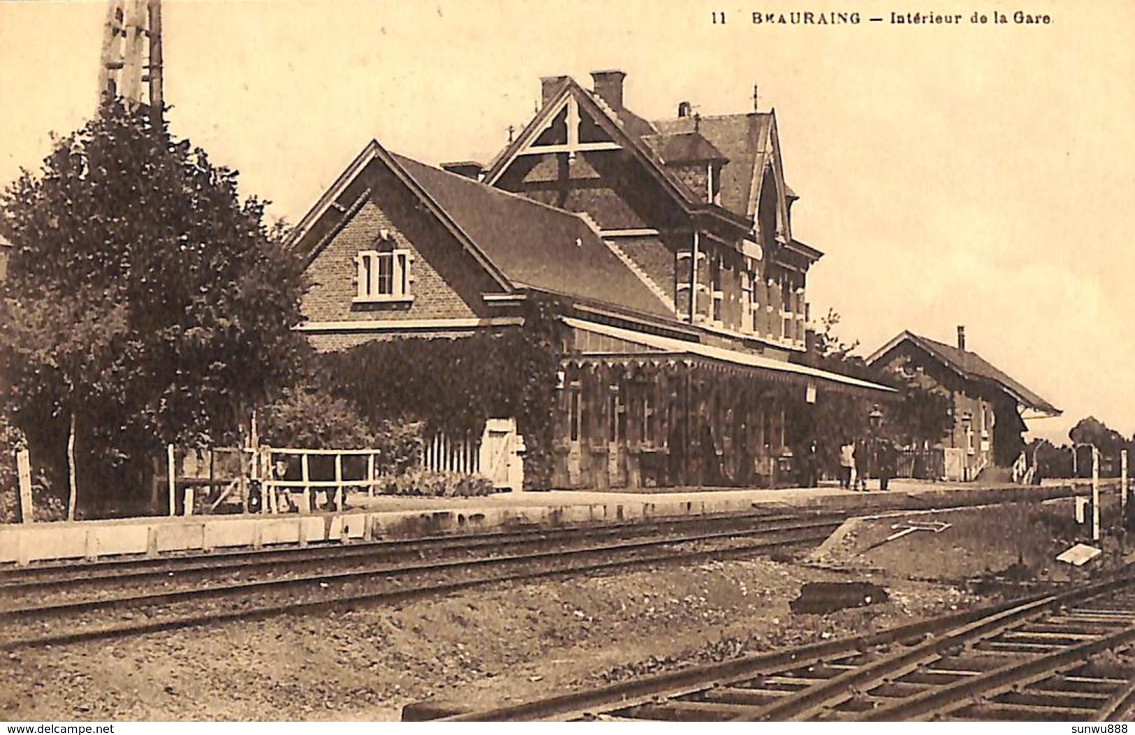 Beauraing - Intérieur De La Gare (animée, Desaix) - Beauraing